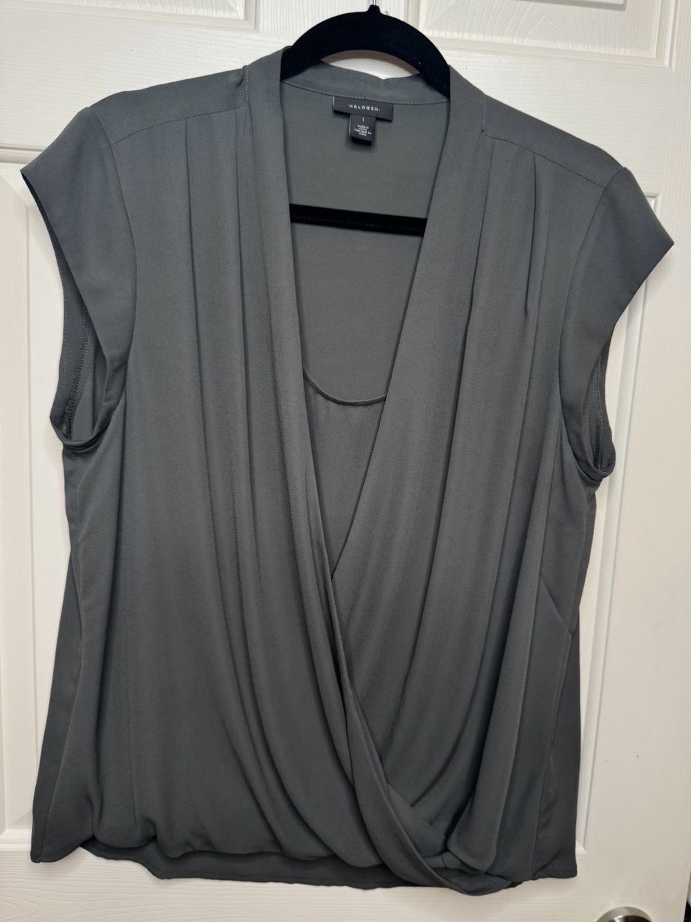 Halogen Gray Draped V-Neck Cap Sleeve Knit Polyester Pullover Blouse L